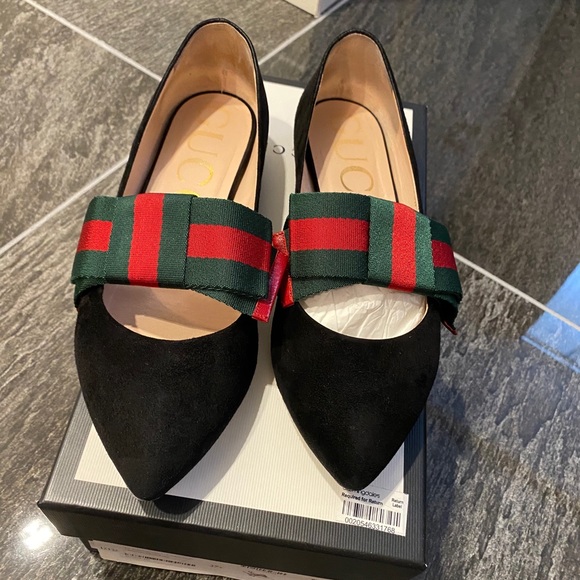 gucci ribbon shoes